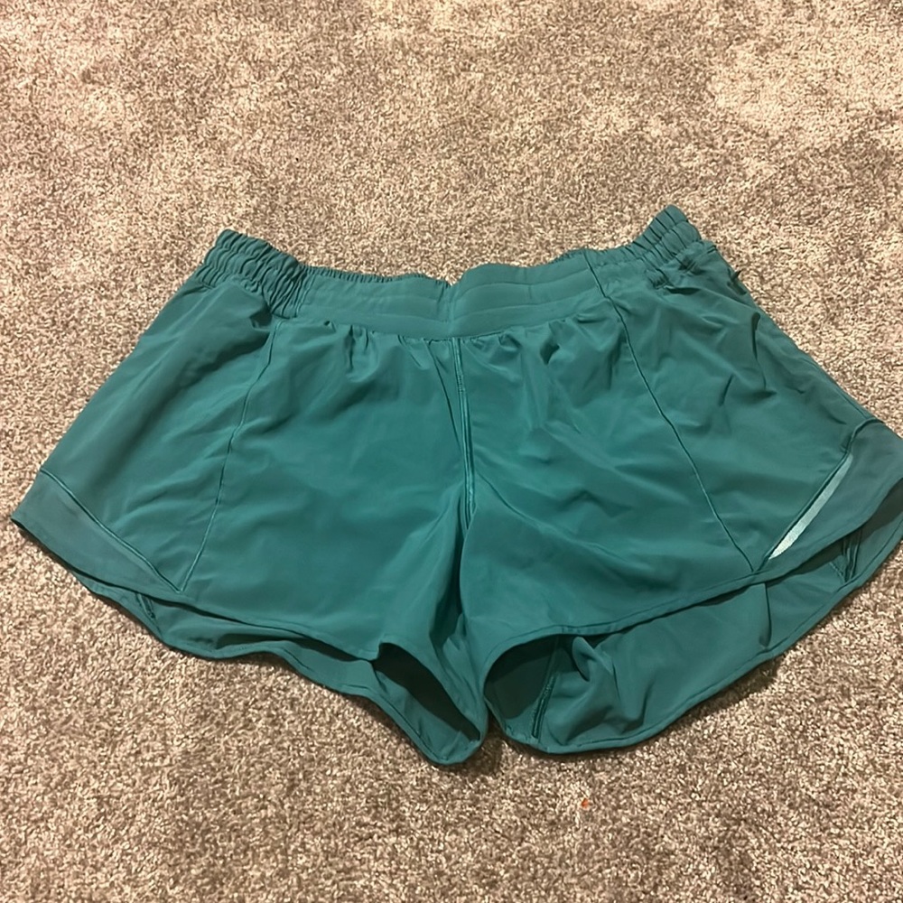 Lululemon Athletica Shorts Hotty Hot Lululemon Shorts size:14